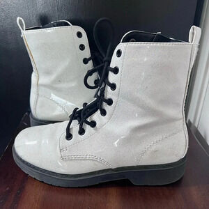 Wonder Nation Women's 5 White Faux Leather Sparkle Glitter  Combat Boots zip